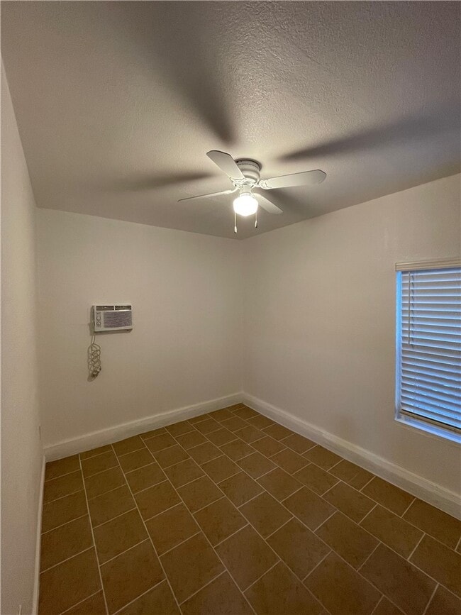 Building Photo - 369 E Avenue R4