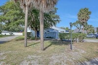 Building Photo - 241 NW 15th St