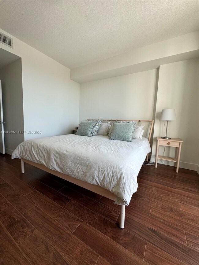 Building Photo - 79 SW 12th St