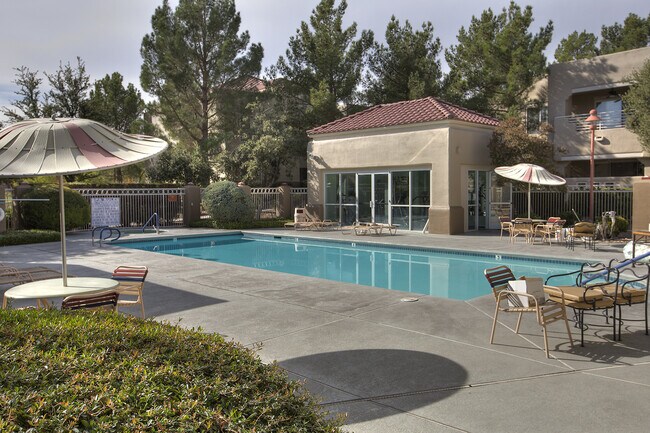 Building Photo - TOTALLY RENOVATED Summerlin Condo - Lake Mead/Buffalo * 2 Bedroom 2 Bath