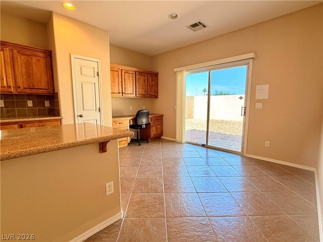 Building Photo - 9230 Sapphire Hills Ct