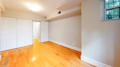 Building Photo - 2032 16th St NW