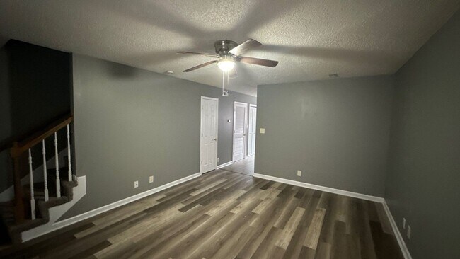 Building Photo - 2817 Cobalt Dr