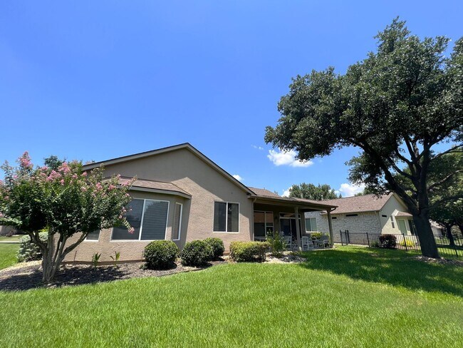 Building Photo - 218 Red Poppy Trail