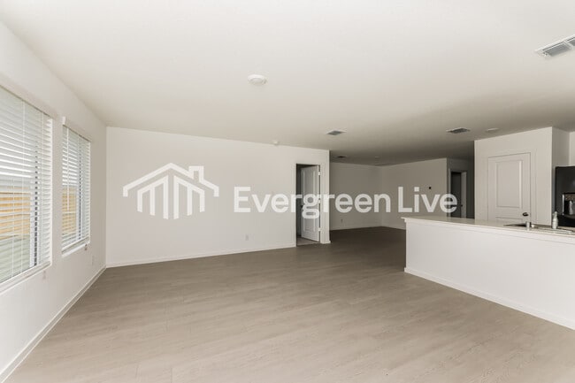 Building Photo - 1428 Merlin Blf St