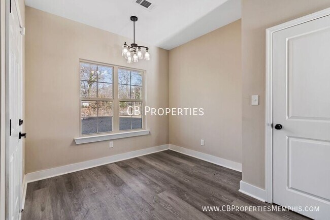 Building Photo - 2807 Epping Way Dr