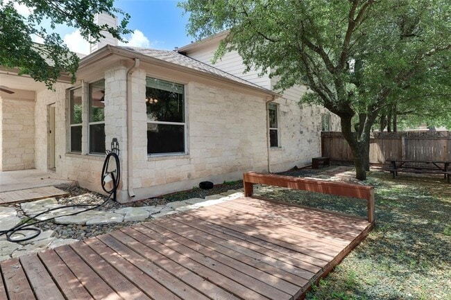 Building Photo - 600 S Frontier Ln