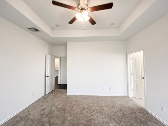 Building Photo - 31302 Whitfield Ct