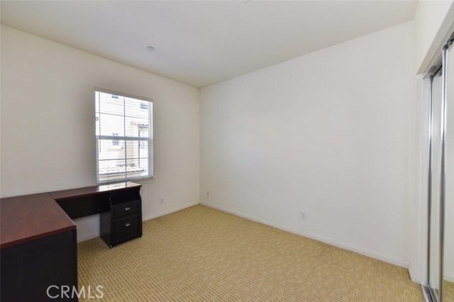 Building Photo - 32 Vermillion