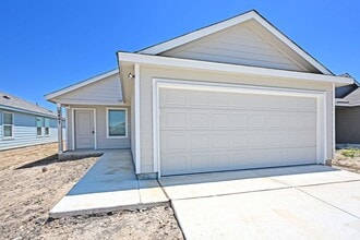 Building Photo - 2407 Shady Grv