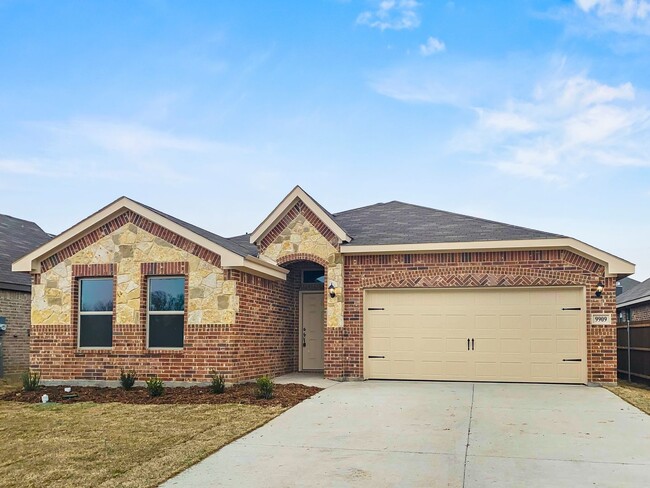 Primary Photo - Stylish New Build with Luxury Finishes – M...