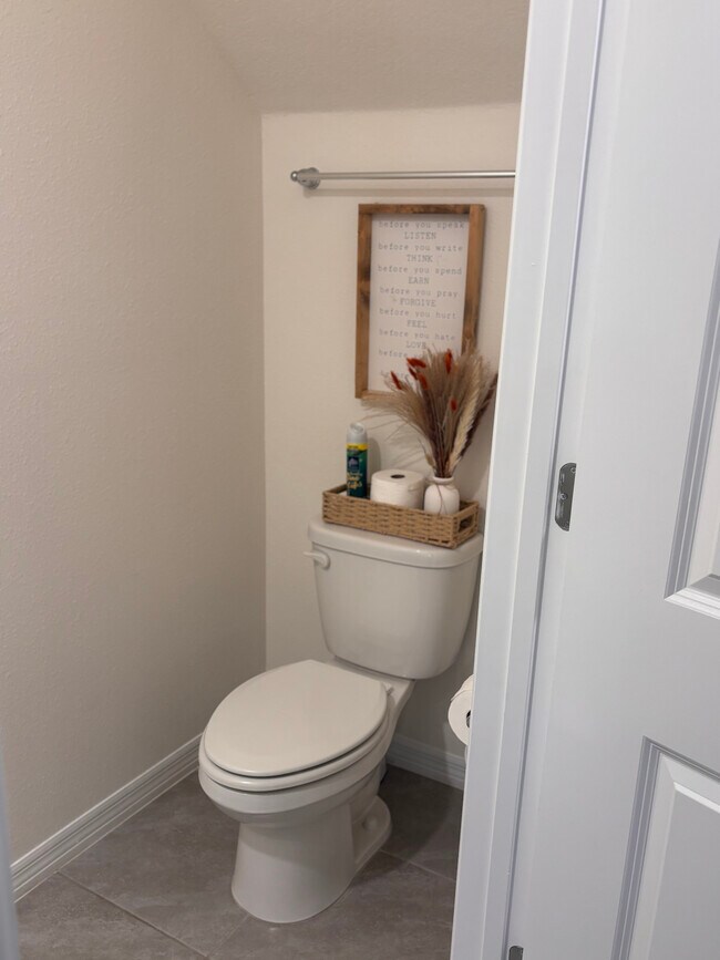 Building Photo - 37493 Sharks Eye Ln