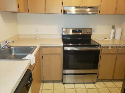 Building Photo - 580 Fairways Ln