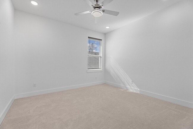 Building Photo - 5030 Vly Wind Ct