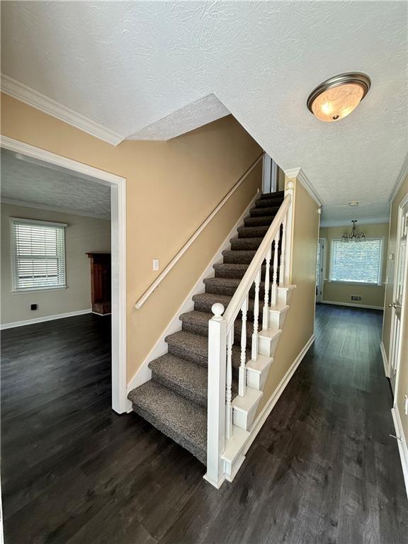 Building Photo - 4925 Falcon Wood Trace NE