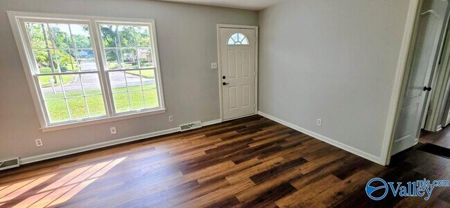 Building Photo - 2814 Claiborne Rd NW