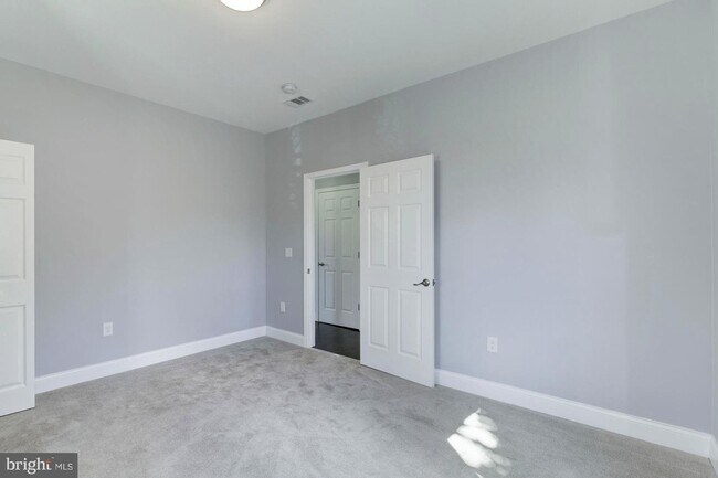 Building Photo - 3200 Bunker Hill Rd