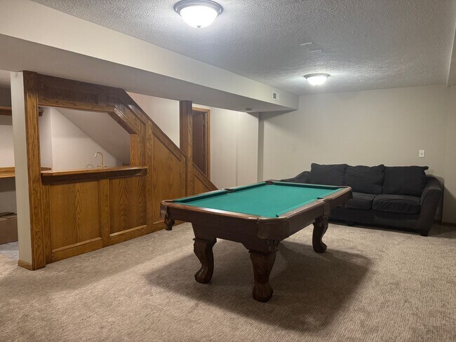 Building Photo - Raised Ranch Near Offutt AFB with Finished Basement & Oversized Garage