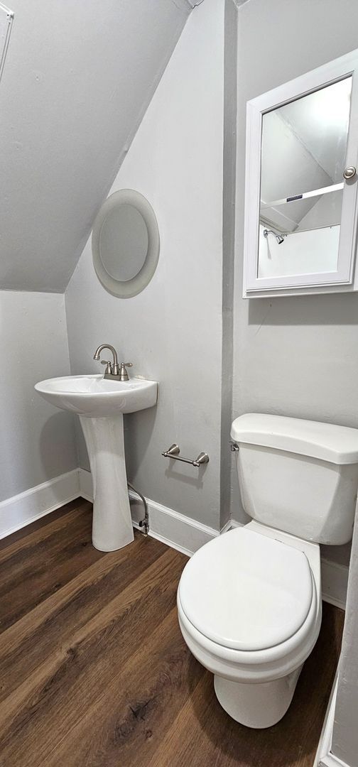 Building Photo - 234 Pearl St