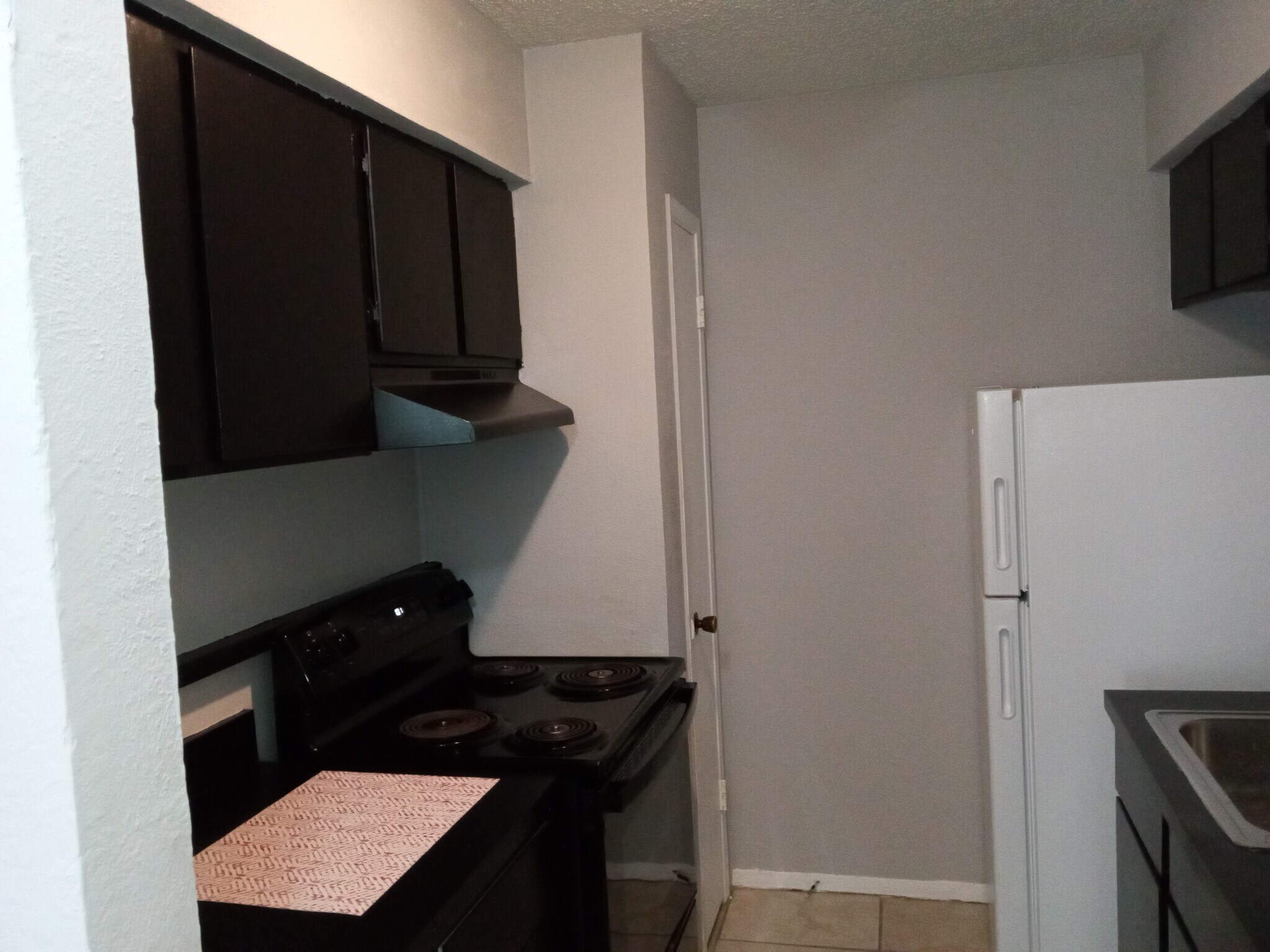 Building Photo - 8110 Skillman St