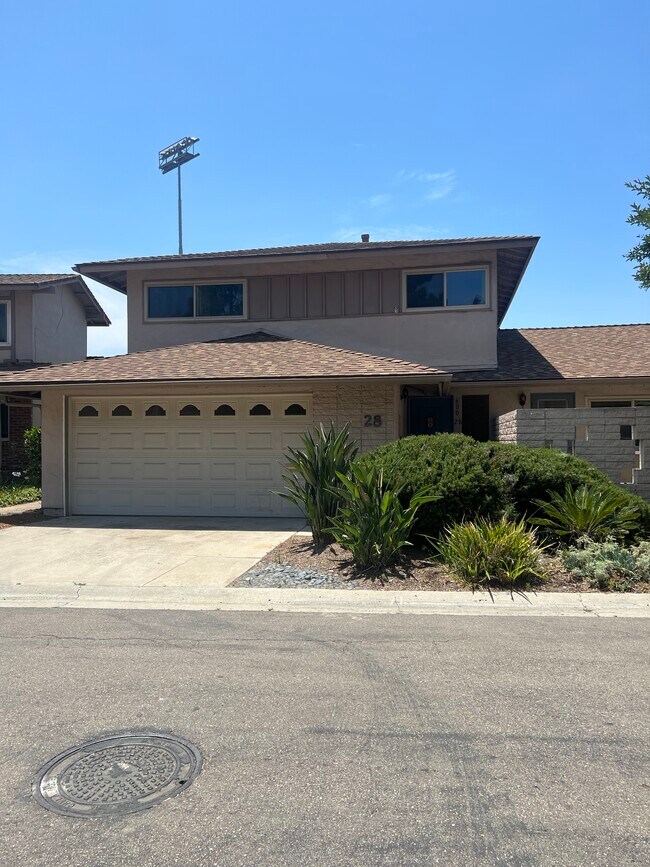 Building Photo - 600 Sheffield Ct