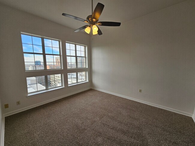 Building Photo - This place has it all...