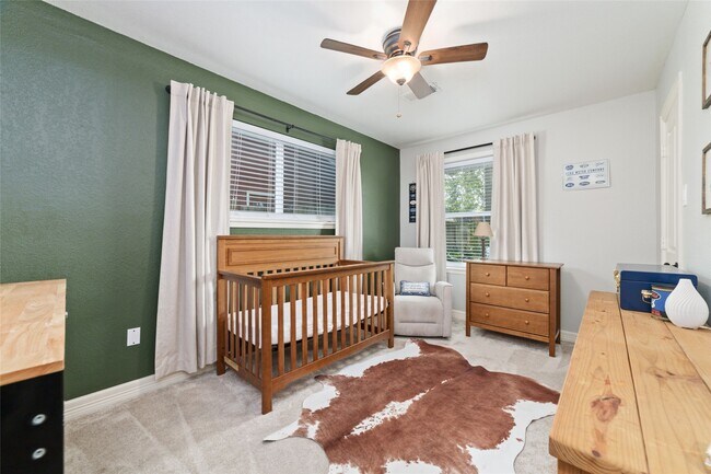 Building Photo - 3815 April Ln