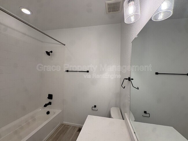 Building Photo - 18954 E 97th Pl