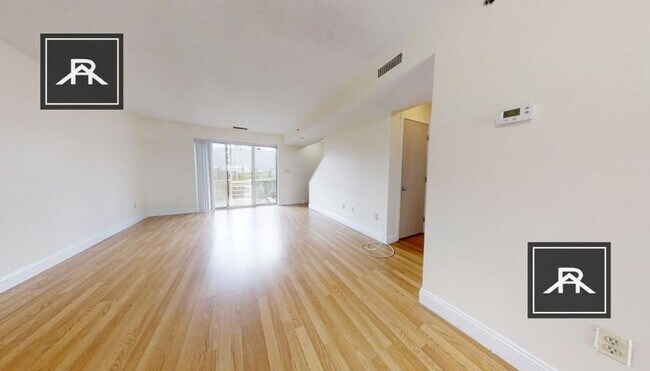 Building Photo - 1 bedroom in Brighton MA 02135