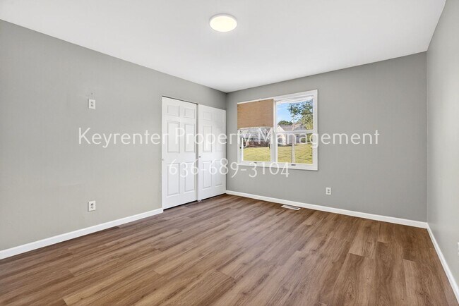 Building Photo - 3313 Droste Rd