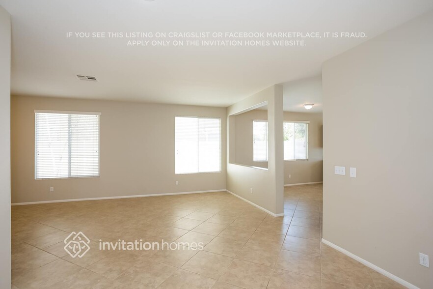 Building Photo - 655 Cedar View Dr