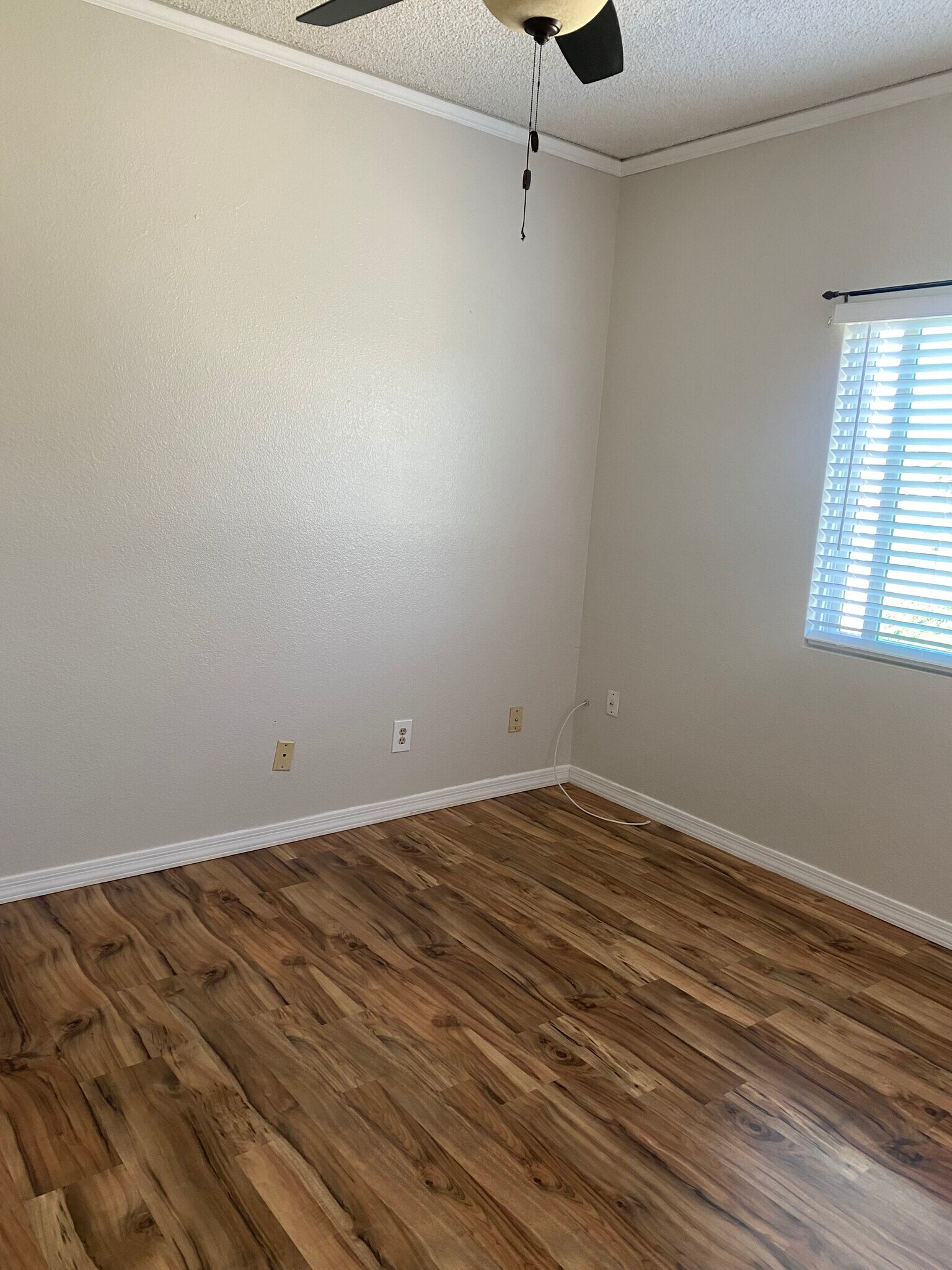 Building Photo - 18837 N 14th Way