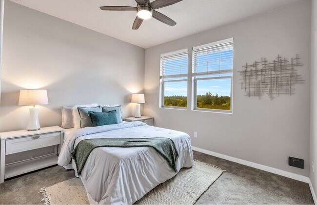 Building Photo - 17181 SW Snowdale St