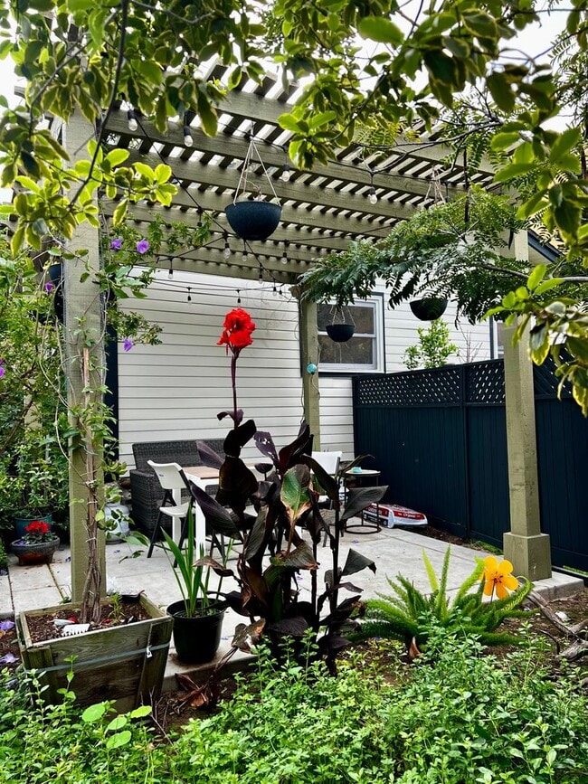 Building Photo - Charming Restored Craftsman in the Heart of North Park