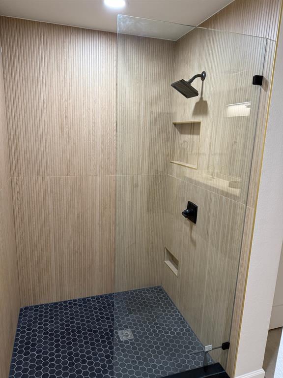 Building Photo - 1103 Water Hole Trail