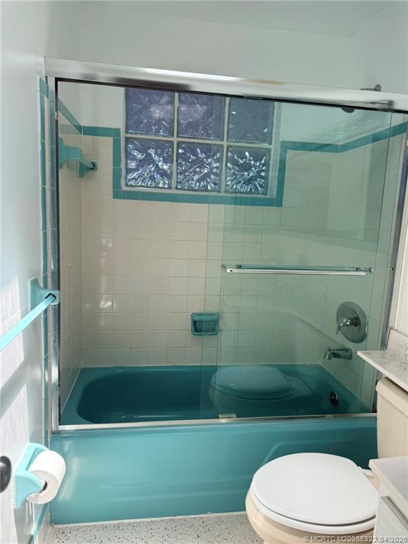 Building Photo - 33 SE Sailfish Ln