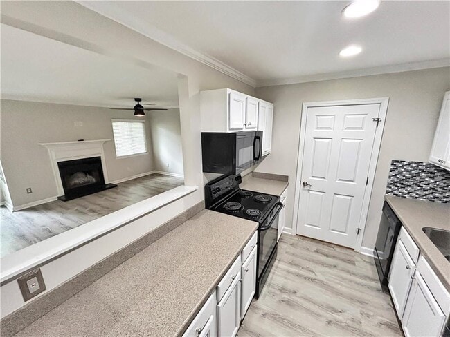 Building Photo - 4006 Wingate Way