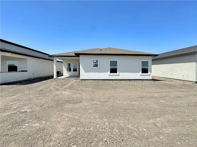 Building Photo - 6222 Sadie St