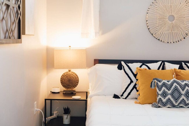 Building Photo - 117 Spring St