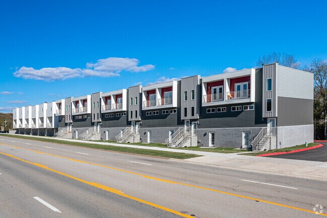 Building Photo - Baum Crossing