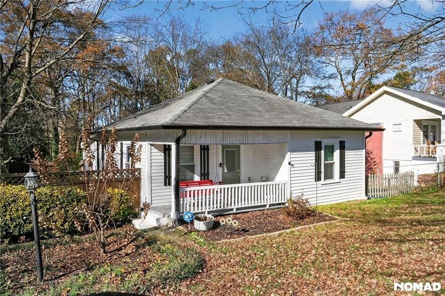 Building Photo - 2218 Dunseath Ave NW