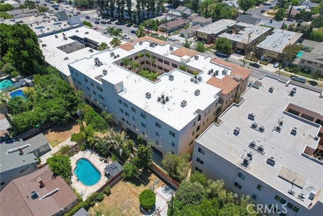 Building Photo - 13941 Sherman Way