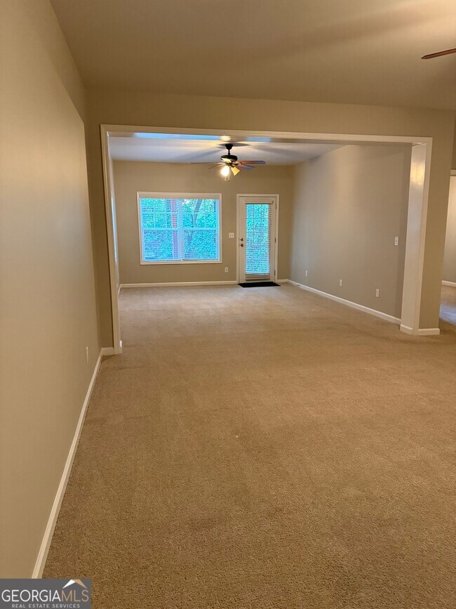 Building Photo - 5868 Norfolk ChaseRoad