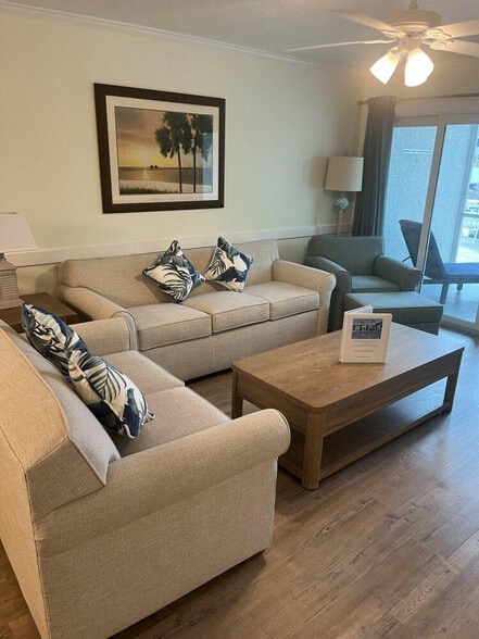 Building Photo - 7785 Estero Blvd