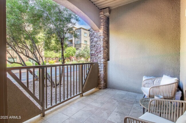 Building Photo - 5450 E Deer Valley Dr