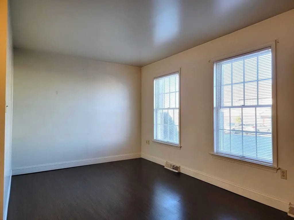 Building Photo - 1543 Lincoln Heights Ave