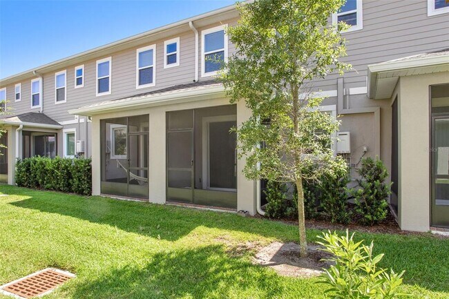 Building Photo - 5732 Skytop Dr