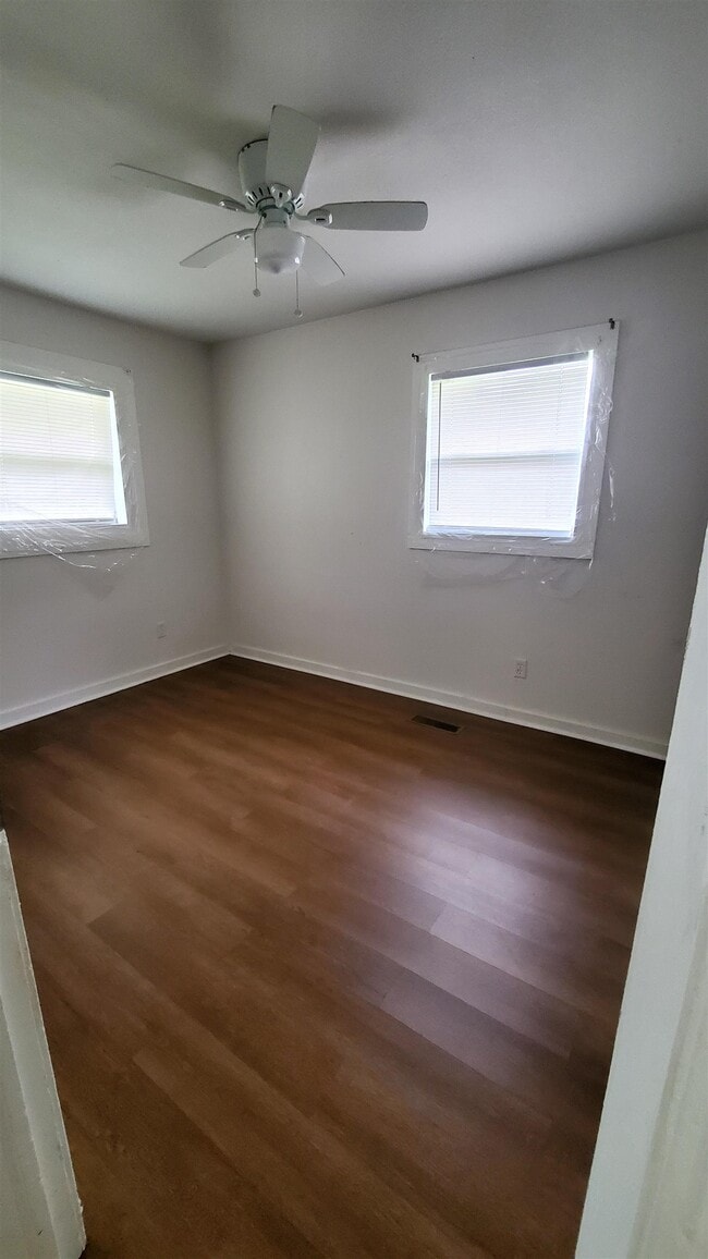 Building Photo - 543 Okaloosa St