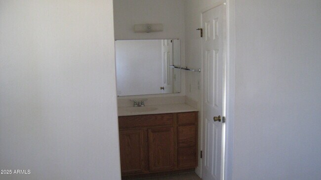 Building Photo - 1665 Cushman Dr