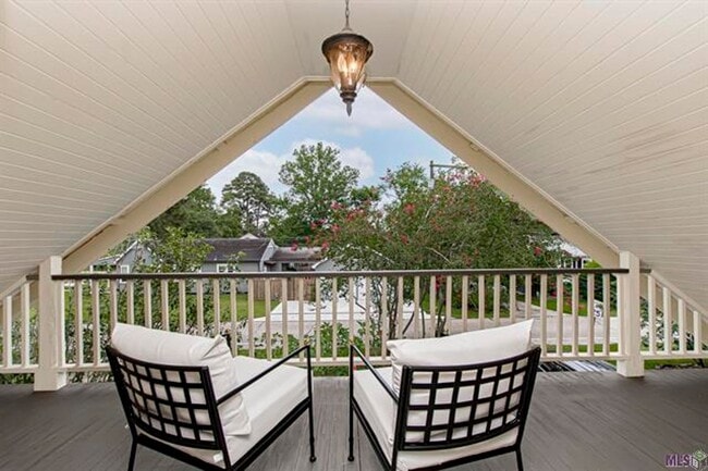 Building Photo - 3 Bedroom House in Capital Heights